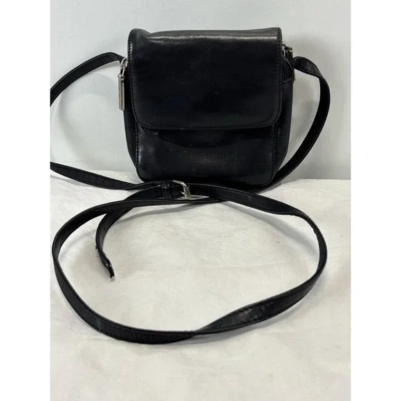Hobo International Crossbody Wallet Bag Black Leather Organizer Purse Small