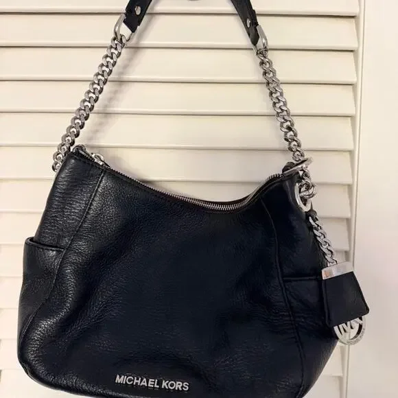 Michael kors leather shoulder bag