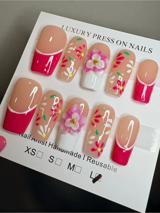 Handmade Floral Pink Press-On Nail Set