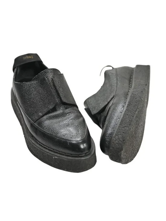FAQTORY Polished Leather Laceless Derby Shoes In Black