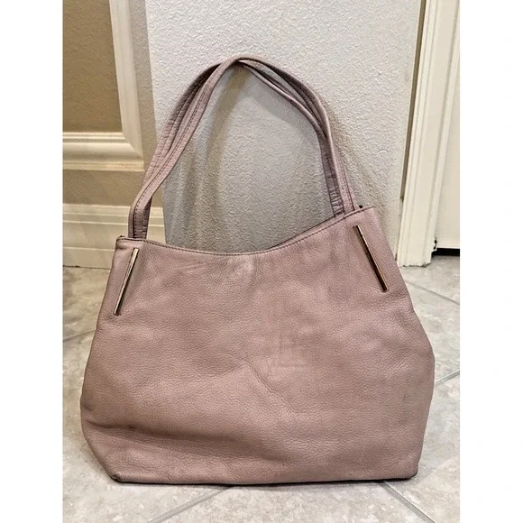 Vince Camuto Hobo Pebbled Leather Shoulder Handbag in Cameo Rose Blush Pink