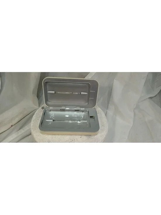 PhoneSoap 3 Model 500-1 UV-C Cell Phone Sanitizer Charger White USB Pre-Owned