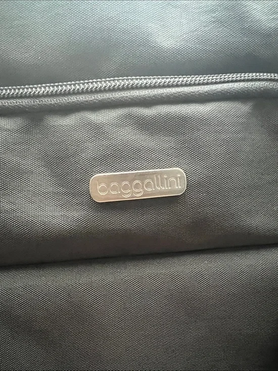 Baggallini Black Everyday Laptop Bag