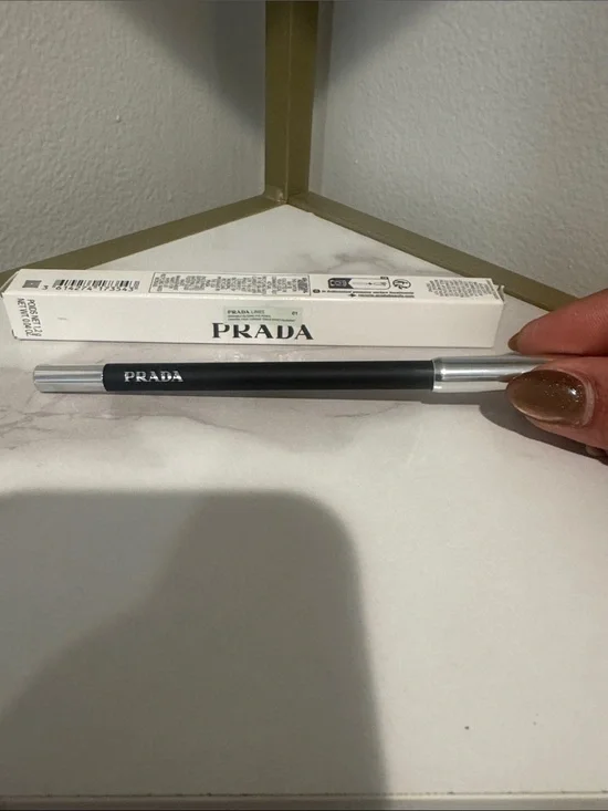 Prada Lines Durable Gliding Eye Pencil