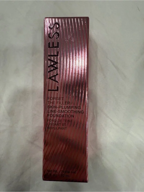 Flawless Skin-Plumping Foundation - shade 14T