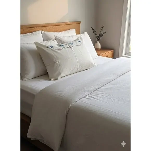Vintage Hand Embroidered Floral‎ White Cotton Cottagecore Bedding Pillowcase