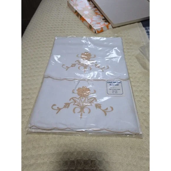 Vintage MCM Embroidered Pillowcases British Colony Hong Kong NOS 1950s