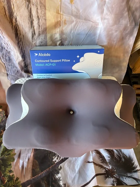 Alcedo Contoured Support Pillow in Dark Gray