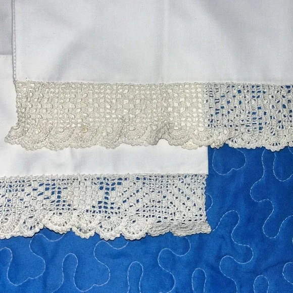 Crochet Lace Edge Pillowcases Set Of Two Queen Standard Pillowcases Shabby