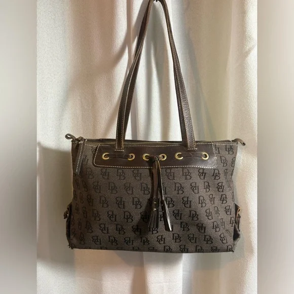 Vintage Dooney & Bourke Signature DB Purse Large Tassel Tote Y2K Brown GUC!‎
