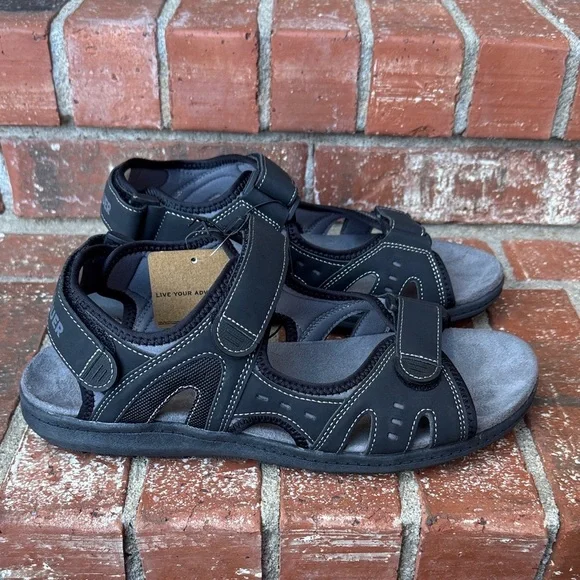 Eddie Bauer Men’s Ossa Sandals Black Size 11M NWT Adjustable Straps Rugged