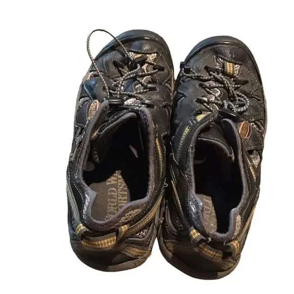 Worldwide sportsman size 8 mens sandals great condition