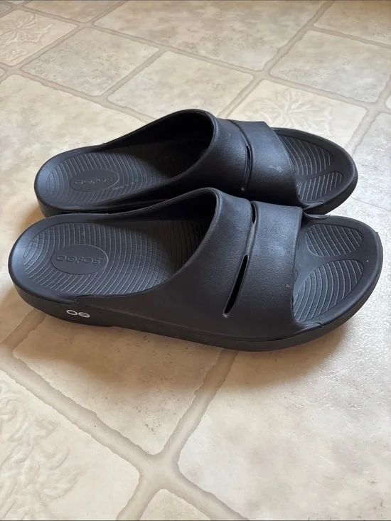 OOFOS OOAHH Slide Impact Absorption Recovery Sandals, Size M11/W13 - Black