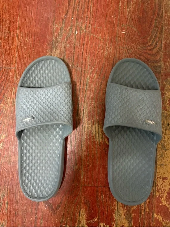 Men's Gray Slide Sandals - Comfortable Everyday Slip-Ons