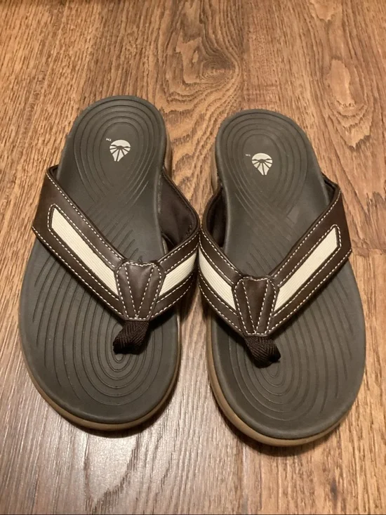 O’Rageous flip flop sandals men’s size 7