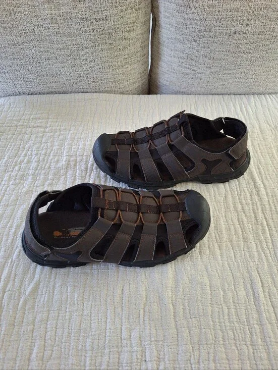 Skechers Brown Men's Closed-Toe Fisherman Sandals