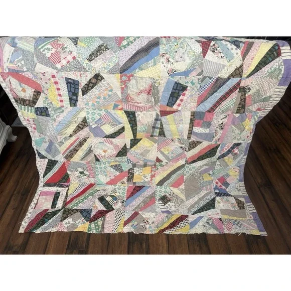 VTG Handmade Feed Sack Crazy‎ Scrappy Patchwork Quilt Boho Farmhouse 64x74