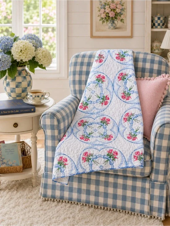 Beautiful Lap Crib Quilt 44”x29” Floral Embroidered