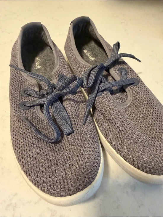 Allbirds Tree Skippers Size 8