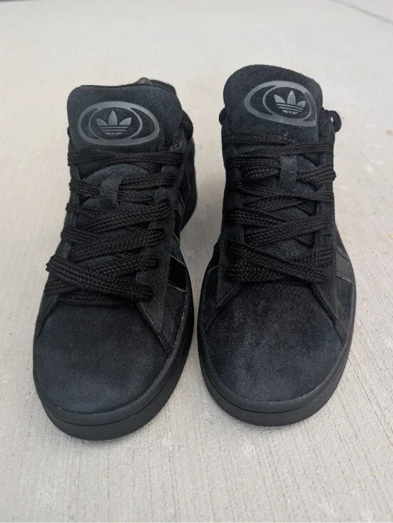 Adidas Campus Black Suede Sneakers size 7