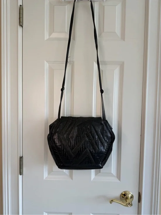 Vintage 1980s Sharif Black Snakeskin and Leather Patchwork Shoulder Handbag