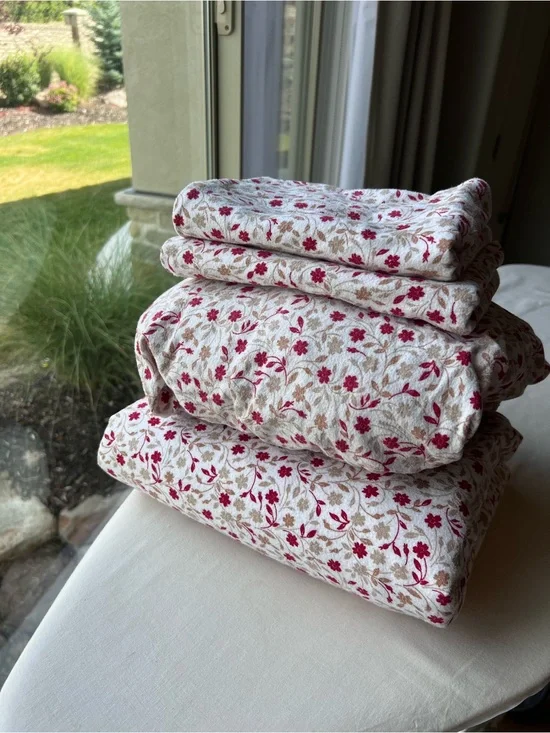 Martha Stewart Flannel Queen Sheet Set 4pc Ditsy Floral Red Flower Warm Cozy