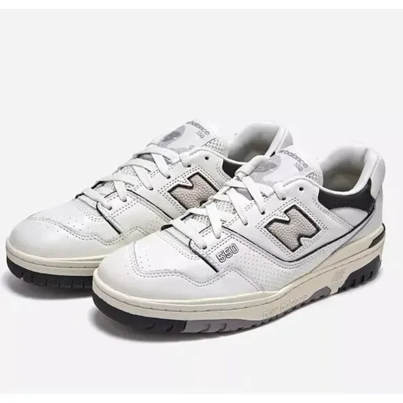 NEW BALANCE 550 White Sneakers‎ Sz 8.5