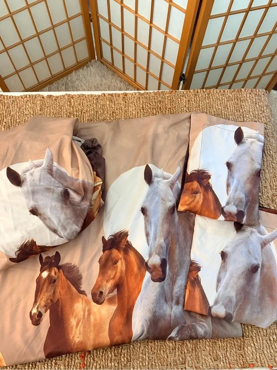 Equine-Themed Bedding Horse Full Fitted & Top Sheet & Pillow Cases
