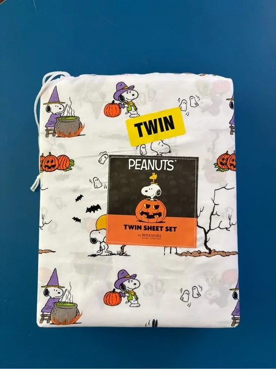 Peanuts Snoopy Halloween 3PC Twin Sheet Set- Witch, Pumpkin, Ghost