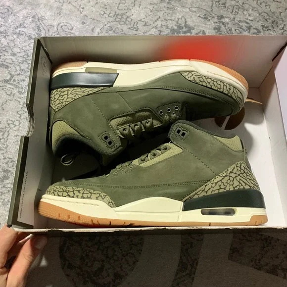 Jordan Air Jordan 3 Retro‎ Mens Size 8 M Olive New Sequoia DN3707-202 Sneaker