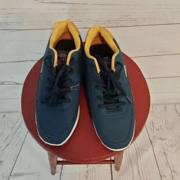 New Without tags 