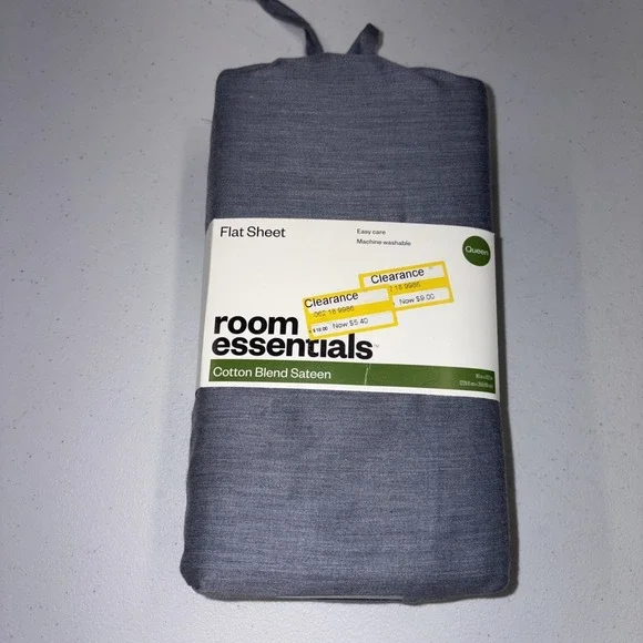 Room Essentials Easy Care Cotton Blend Sateen Flat Sheet Navy Queen*