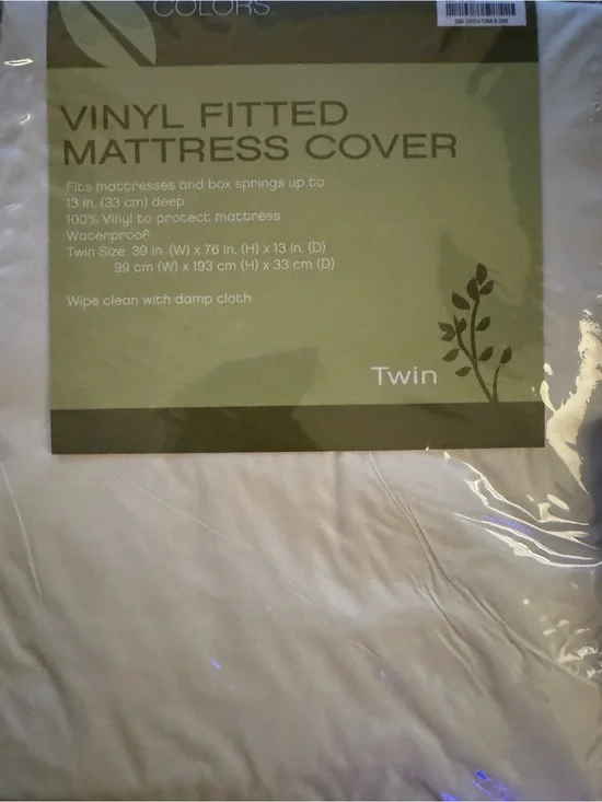 Vinyl Fitted Mattress Cover - Twin - White