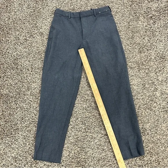 Uniqlo Men's Classic Gray Ankle Pants Inner Drawstring