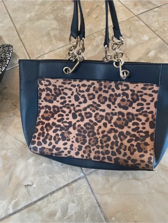 Black Tote Bag with Leopard Print Accent