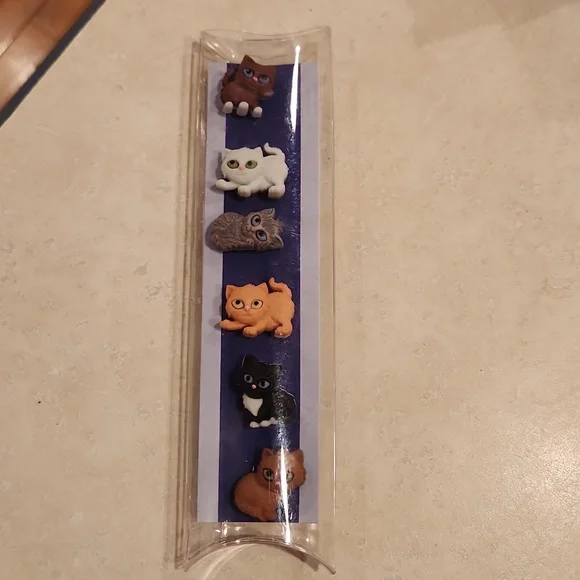 NEW Simply Charmed Cat Kitten Magnetic Wine Charms Markers Set of 6 New In Box