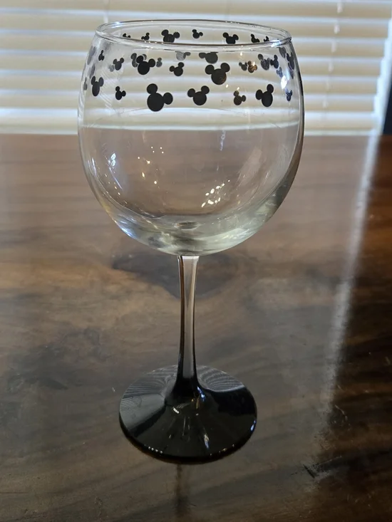 Mickey Mouse Black Accent Wine Glass