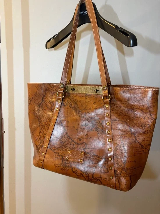 Large EUC Patricia Nash Tan Leather Map-Print Studded Tote