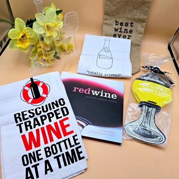 Wine Lovers Gift Set  Book Towels Burlap Bag Woozie Sleeve Wine Decor‎ 6 Pc