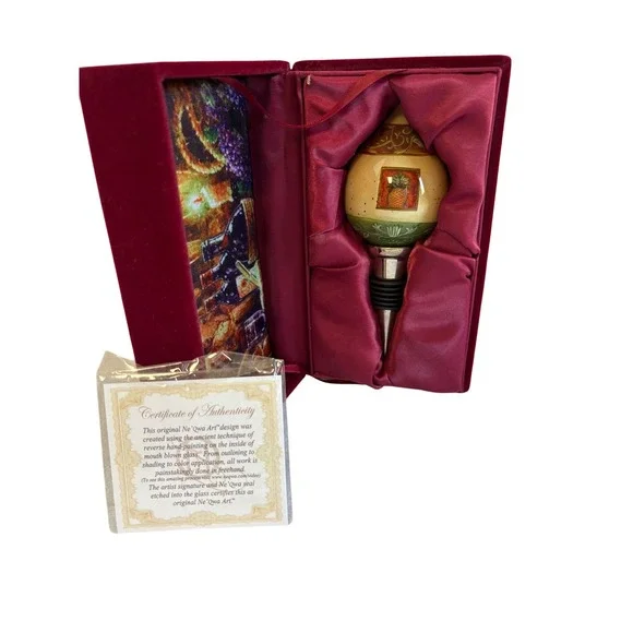 Ne'Qwa Art Susan Winget Fleur De‎ Lis Vines Pineapple Wine Bottle Stopper Boxed