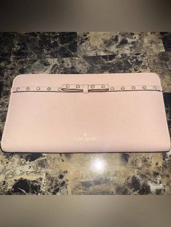 ✨ NWOT Kate Spade Pink Bow Rhinestone Laurel Way Jeweled Leather Wallet ✨