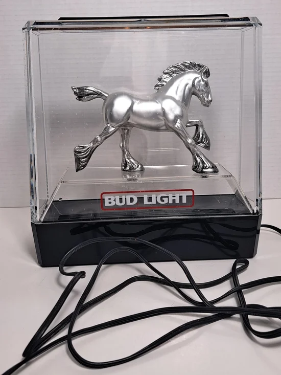 Vintage Bud Light Beer Sign Silver Clydesdale Lighted Bar Display 1982. Works