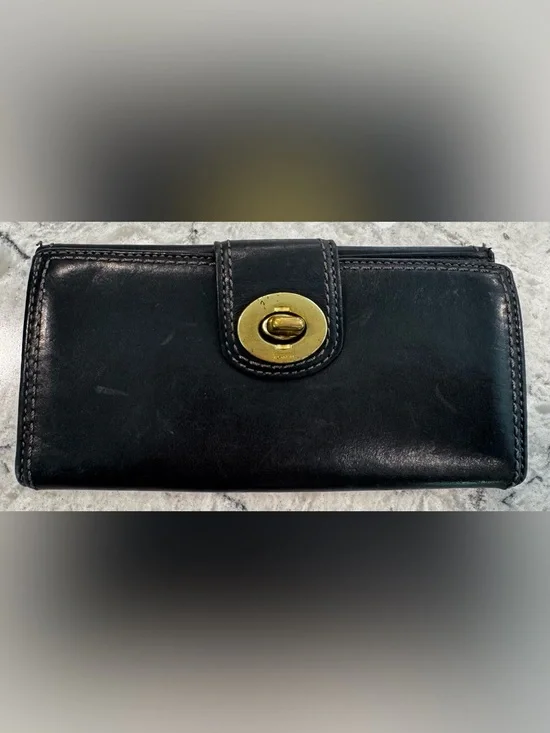 Coach Women’s Black Tri Fold Wallet Solid Logo Gold Tone Turn Lock Pink Inside