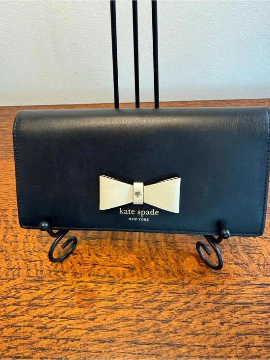 Kate Spade Baldwin Street Nisha Leather Bow Wallet EUC