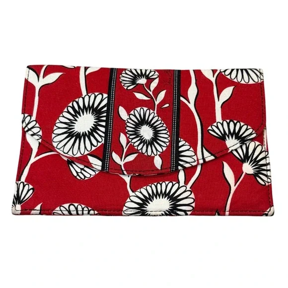 Vera Bradley Night and Day Red Black White Floral Clutch Wallet with‎ ID Holder