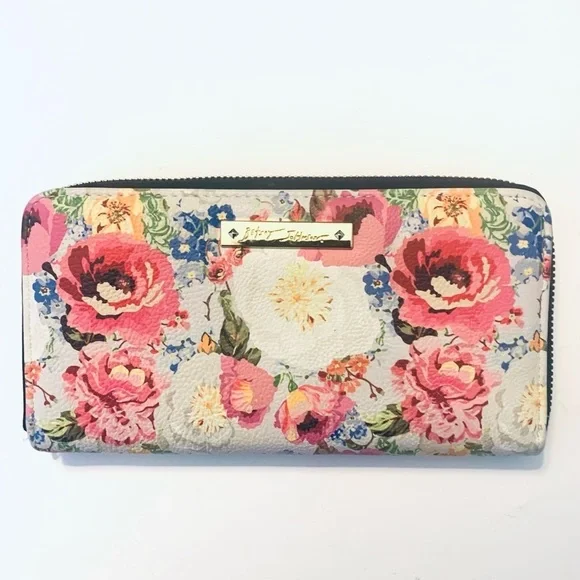 BETSEY JOHNSON Faux Leather Floral Zipper Wallet, pink