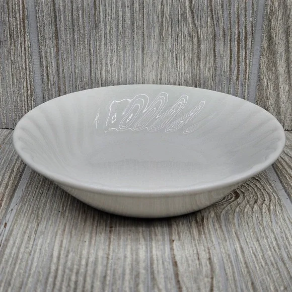 Johnson Brothers Regency White Ironstone Fruit Dessert Bowl Made In England