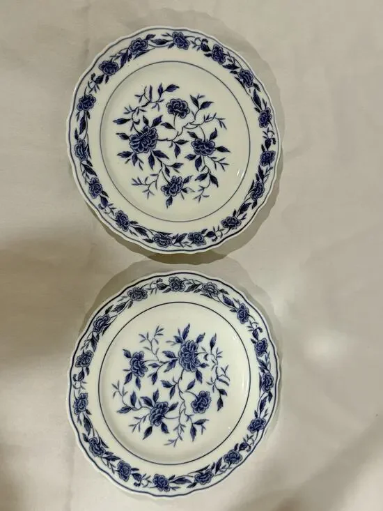 Set of 2 Syracuse China Blue Chatham Blue Floral Bread & Butter Dessert Plates