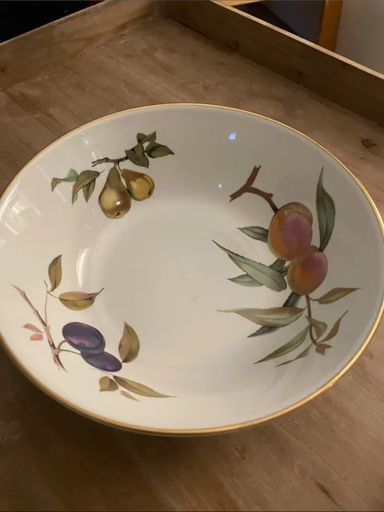 Royal Worcester Porcelain Fruit-Pattern Serving Bowl with Gold Rim 10 inches