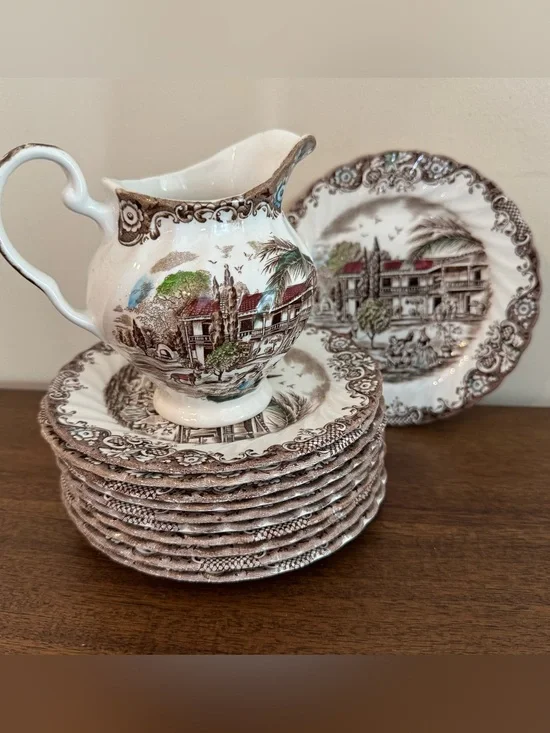 11 Vintage Johnson Brothers Heritage Hall Spanish American Hacienda Bread Plates